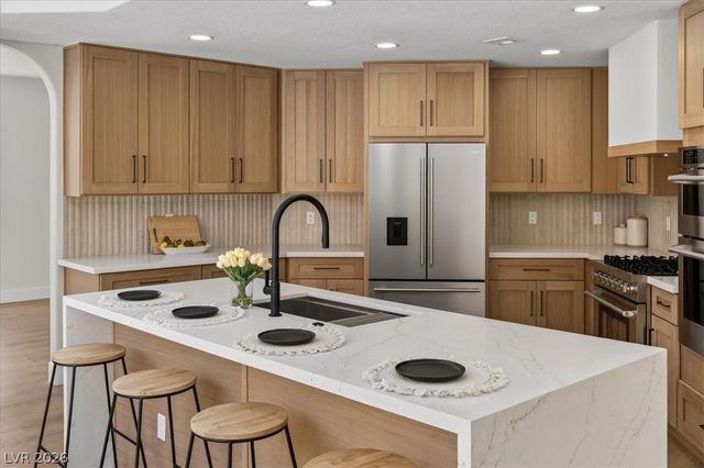 2899 Evergold Drive, Henderson, NV 89074