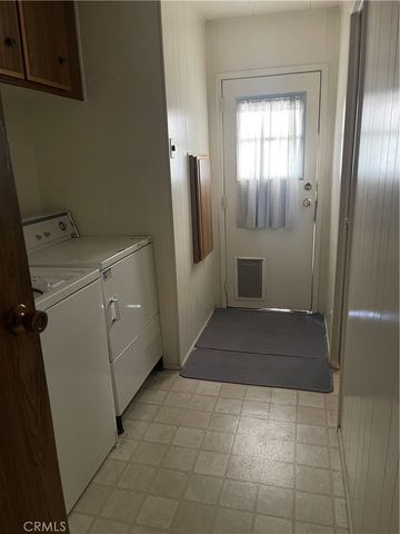 22601 Bear Valley Road 70, Apple Valley, CA 92308