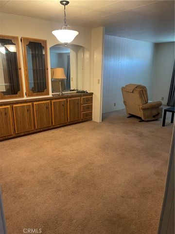 22601 Bear Valley Road 70, Apple Valley, CA 92308