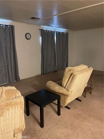 22601 Bear Valley Road 70, Apple Valley, CA 92308