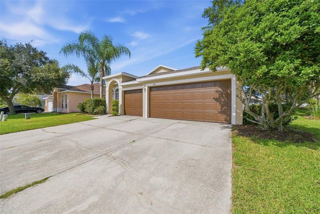 5553 BRADDOCK DRIVE, Zephyrhills, FL 33541