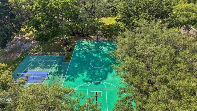 5553 BRADDOCK DRIVE, Zephyrhills, FL 33541