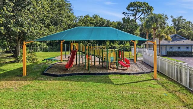5553 BRADDOCK DRIVE, Zephyrhills, FL 33541