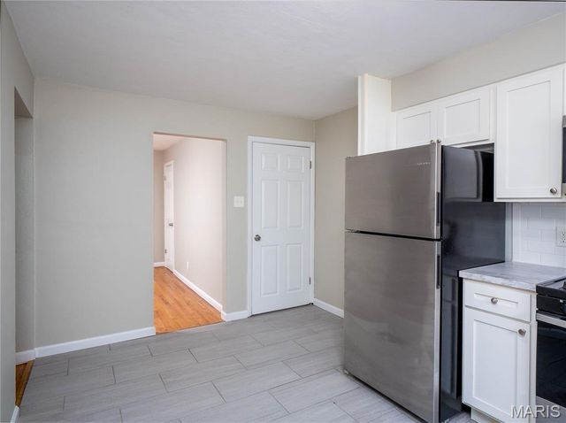101 Florwood Court, St Louis, MO 63135