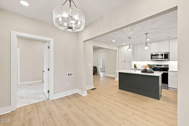 406 N Webb Street, Selma, NC 27576