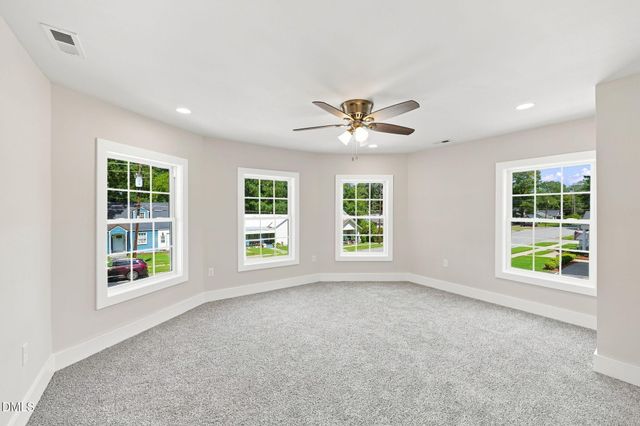 406 N Webb Street, Selma, NC 27576