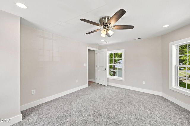 406 N Webb Street, Selma, NC 27576