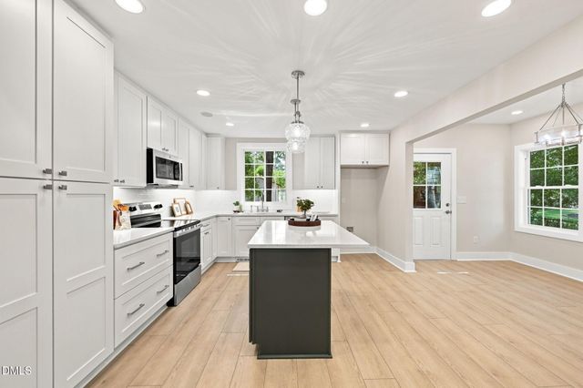 406 N Webb Street, Selma, NC 27576