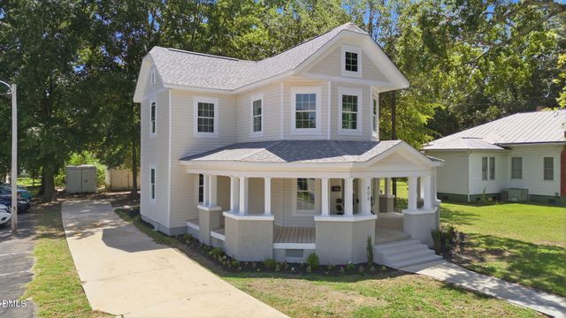 406 N Webb Street, Selma, NC 27576