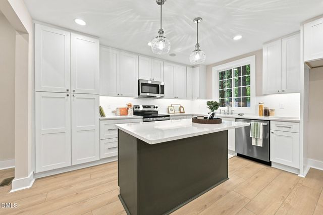 406 N Webb Street, Selma, NC 27576