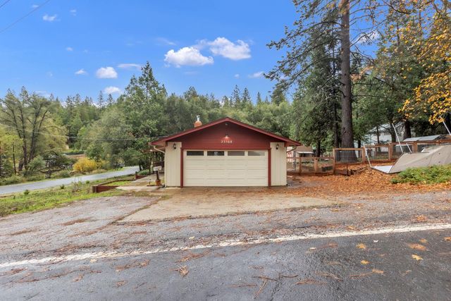 23568 Robin Rd, Pioneer, CA 95666