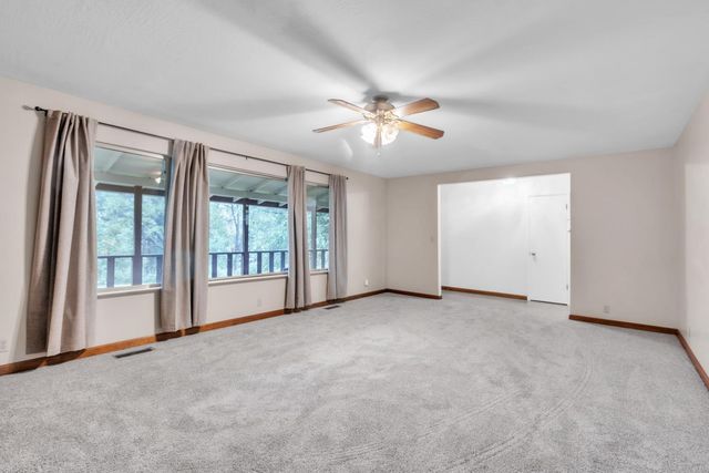 23568 Robin Rd, Pioneer, CA 95666