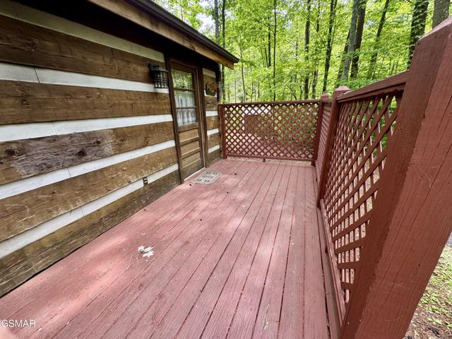 2340 Avon Circle, Sevierville, TN 37876
