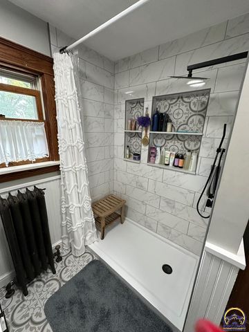 1001 Market ST, Emporia, KS 66801