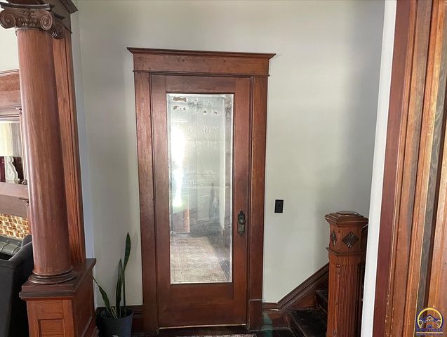 1001 Market ST, Emporia, KS 66801