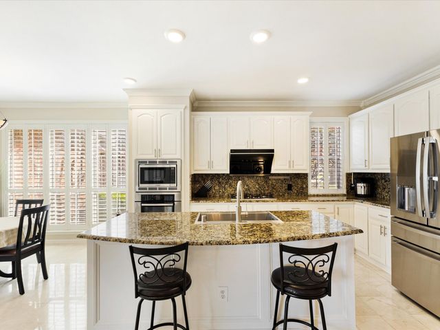 3233 Edwards Drive, Plano, TX 75025