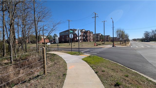 SW 28th Street, Bentonville, AR 72712