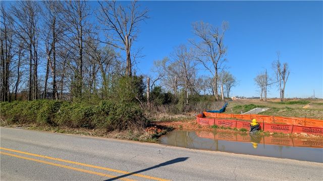 SW 28th Street, Bentonville, AR 72712