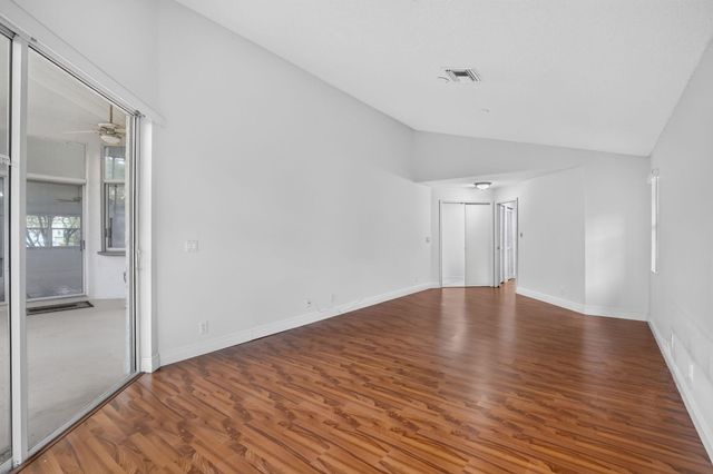 924 SPOONBILL Circle, Weston, FL 33326