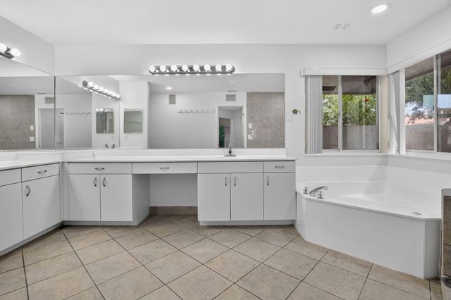 924 SPOONBILL Circle, Weston, FL 33326