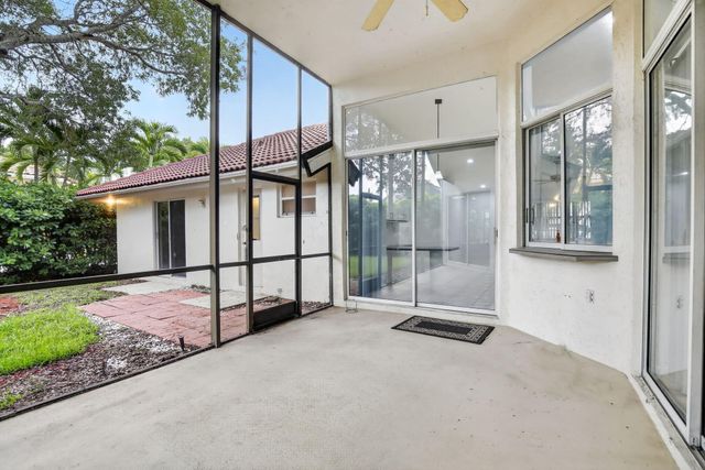 924 SPOONBILL Circle, Weston, FL 33326
