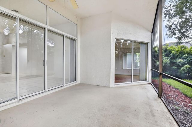 924 SPOONBILL Circle, Weston, FL 33326