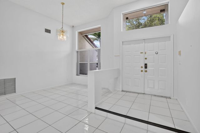 924 SPOONBILL Circle, Weston, FL 33326