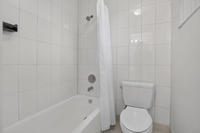 924 SPOONBILL Circle, Weston, FL 33326