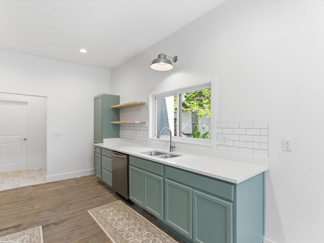 2519 Walnut Street, Port Huron, MI 48060