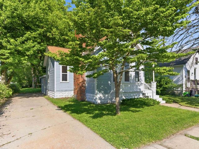 2519 Walnut Street, Port Huron, MI 48060