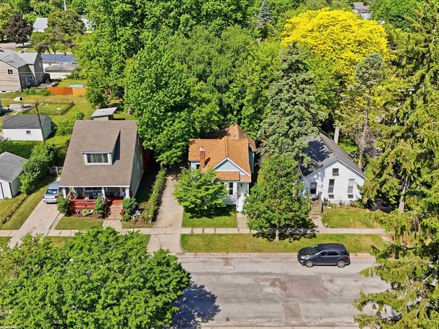 2519 Walnut Street, Port Huron, MI 48060