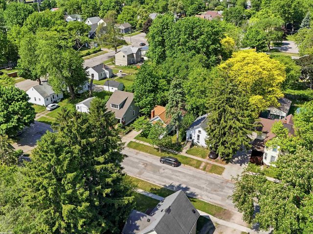 2519 Walnut Street, Port Huron, MI 48060