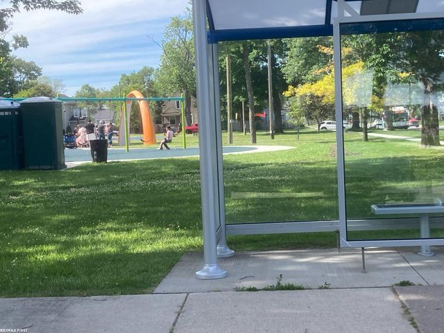 2519 Walnut Street, Port Huron, MI 48060