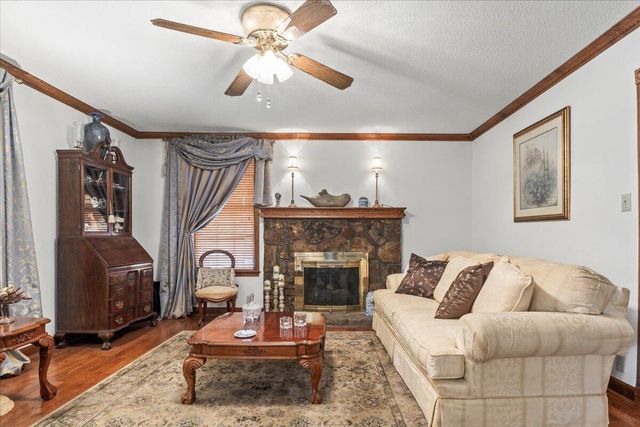 190 Vaughn Drive, Rock Spring, GA 30739