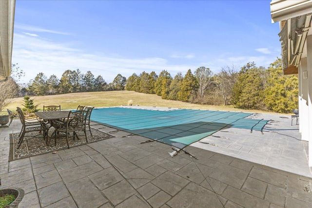 190 Vaughn Drive, Rock Spring, GA 30739