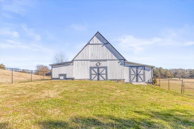 190 Vaughn Drive, Rock Spring, GA 30739