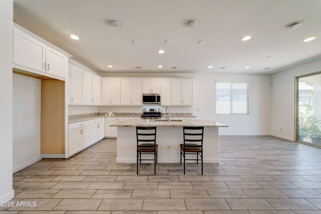 11136 W PARKWAY Drive, Tolleson, AZ 85353