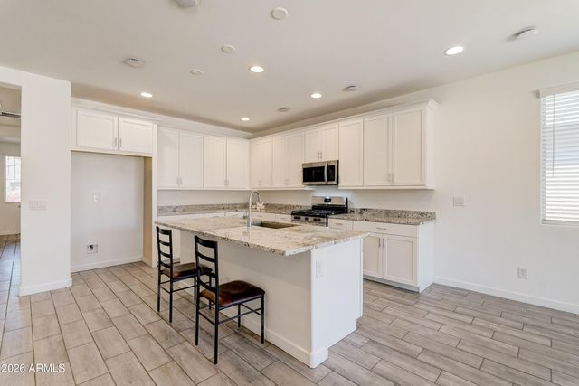 11136 W PARKWAY Drive, Tolleson, AZ 85353
