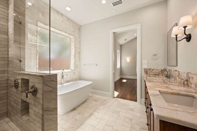 2105 Flat Creek Drive, Richardson, TX 75080