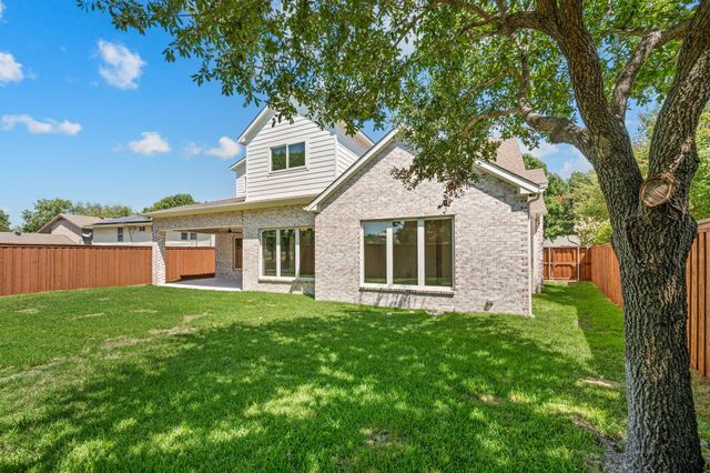 2105 Flat Creek Drive, Richardson, TX 75080