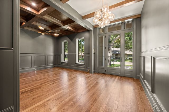2105 Flat Creek Drive, Richardson, TX 75080