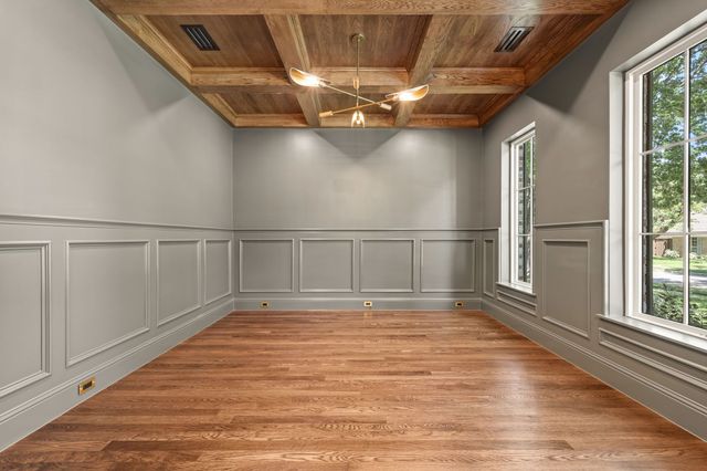 2105 Flat Creek Drive, Richardson, TX 75080