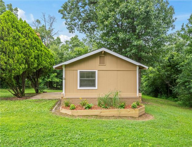 310 Lacy Street, Siloam Springs, AR 72761