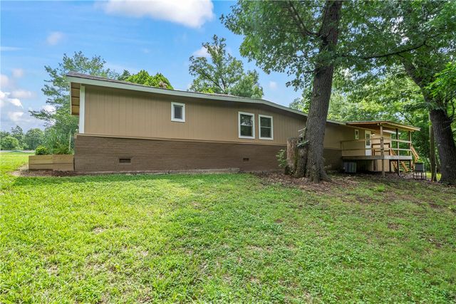 310 Lacy Street, Siloam Springs, AR 72761