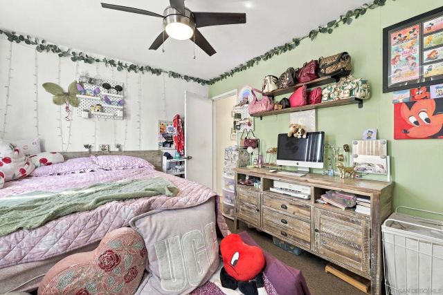 5155 W Point Loma Blvd 4, San Diego, CA 92107