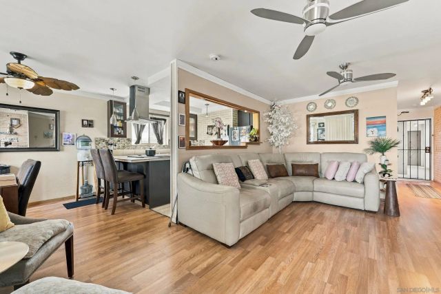 5155 W Point Loma Blvd 4, San Diego, CA 92107