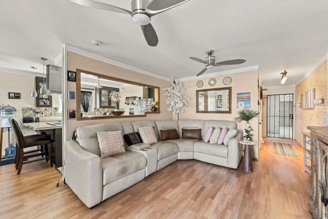 5155 W Point Loma Blvd 4, San Diego, CA 92107