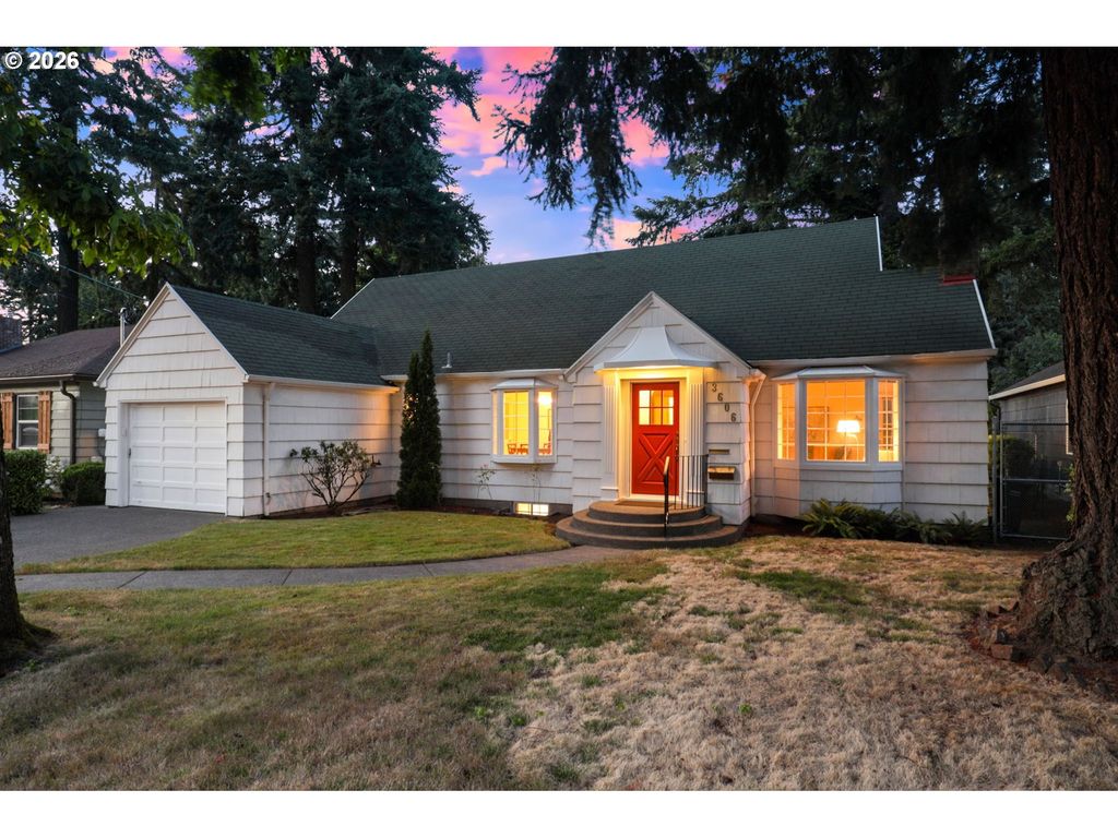 3606 Ne MAYWOOD Pl, Maywood Park, OR 97220