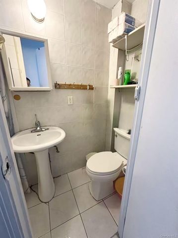 11203 15th Avenue, College Point, NY 11356