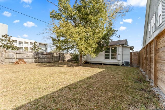 546 Moore St, Baton Rouge, LA 70806